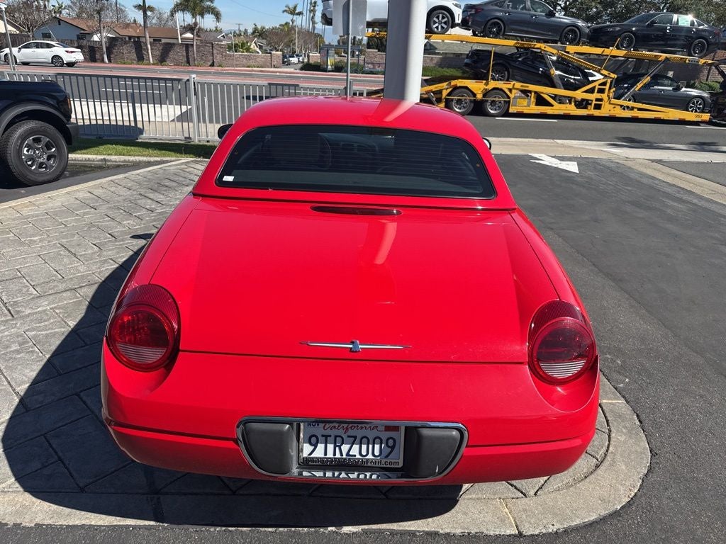 2005 Ford Thunderbird Base