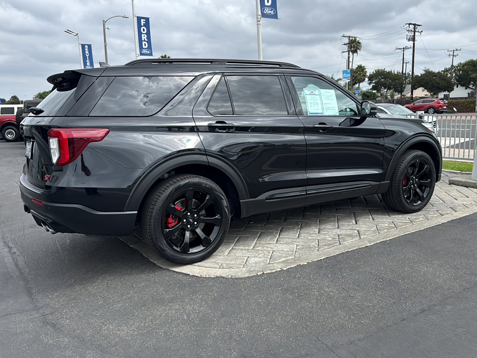 2023 Ford Explorer ST