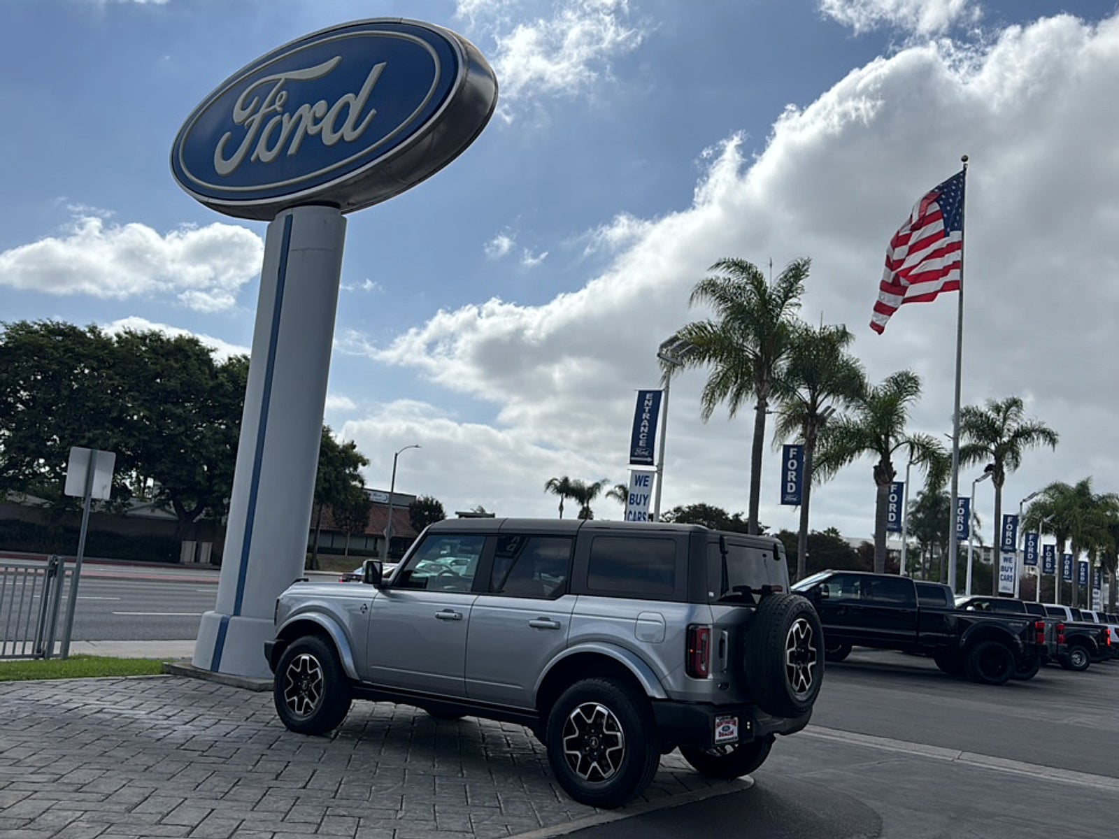 2024 Ford Bronco Outer Banks