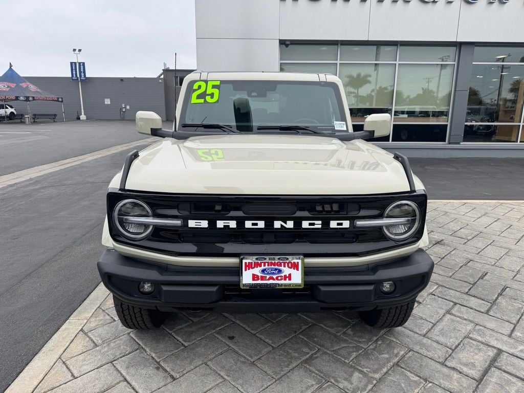 2025 Ford Bronco Outer Banks