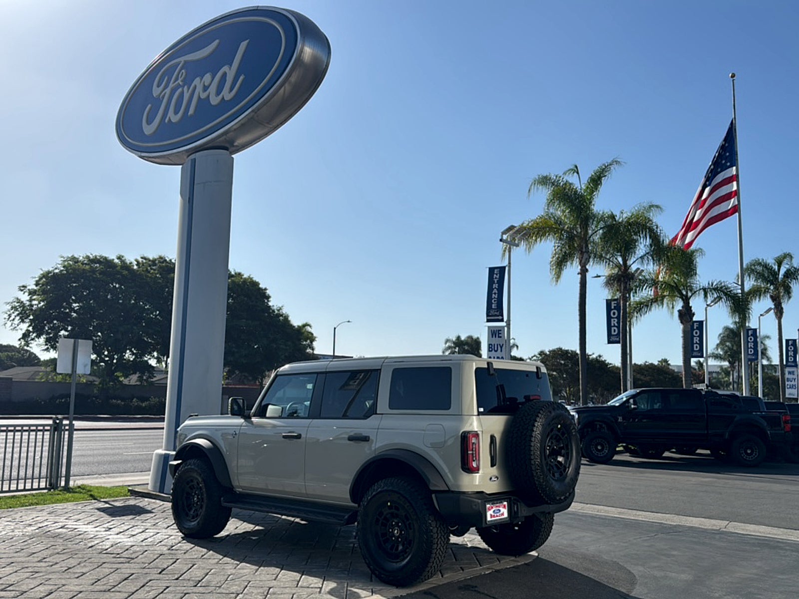 2026 Ford Bronco Outer Banks