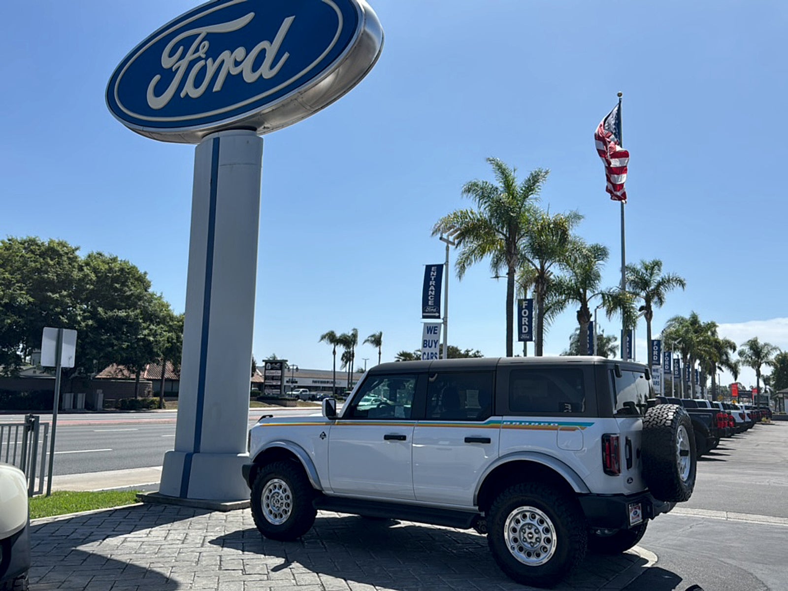 2026 Ford Bronco Outer Banks