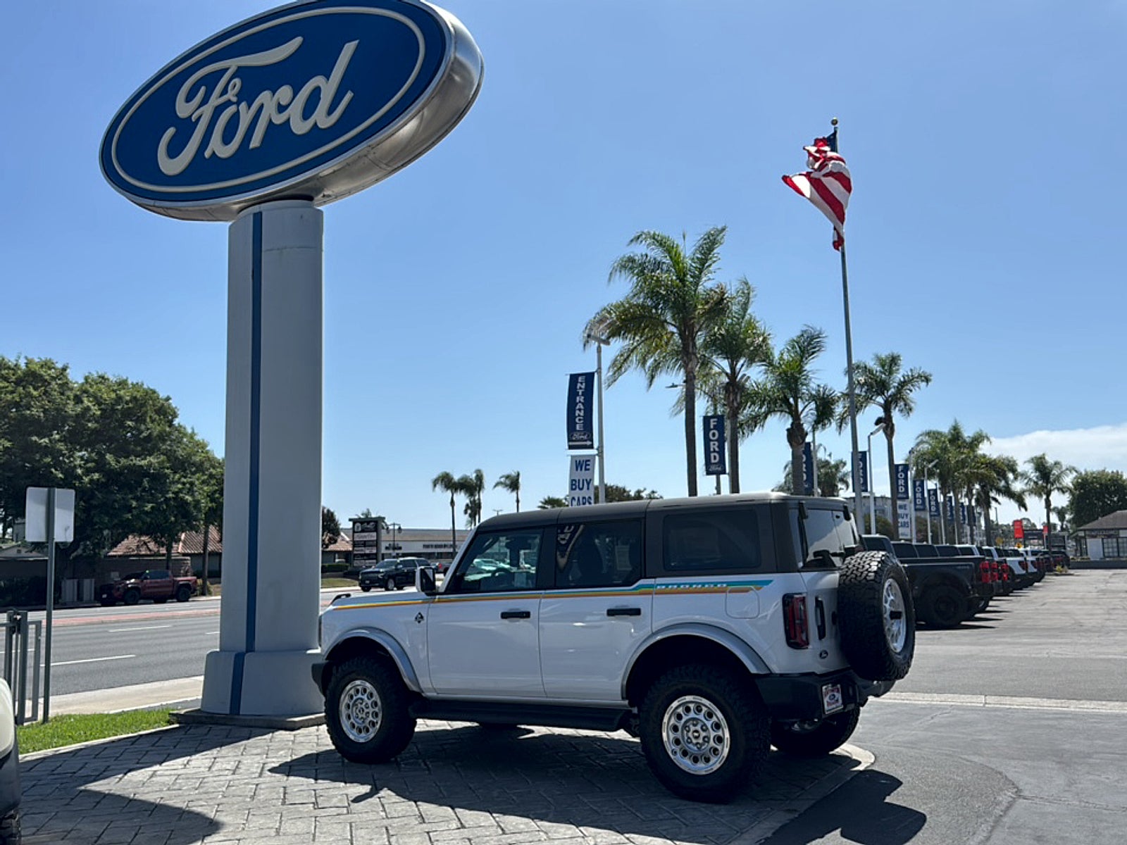 2026 Ford Bronco Outer Banks