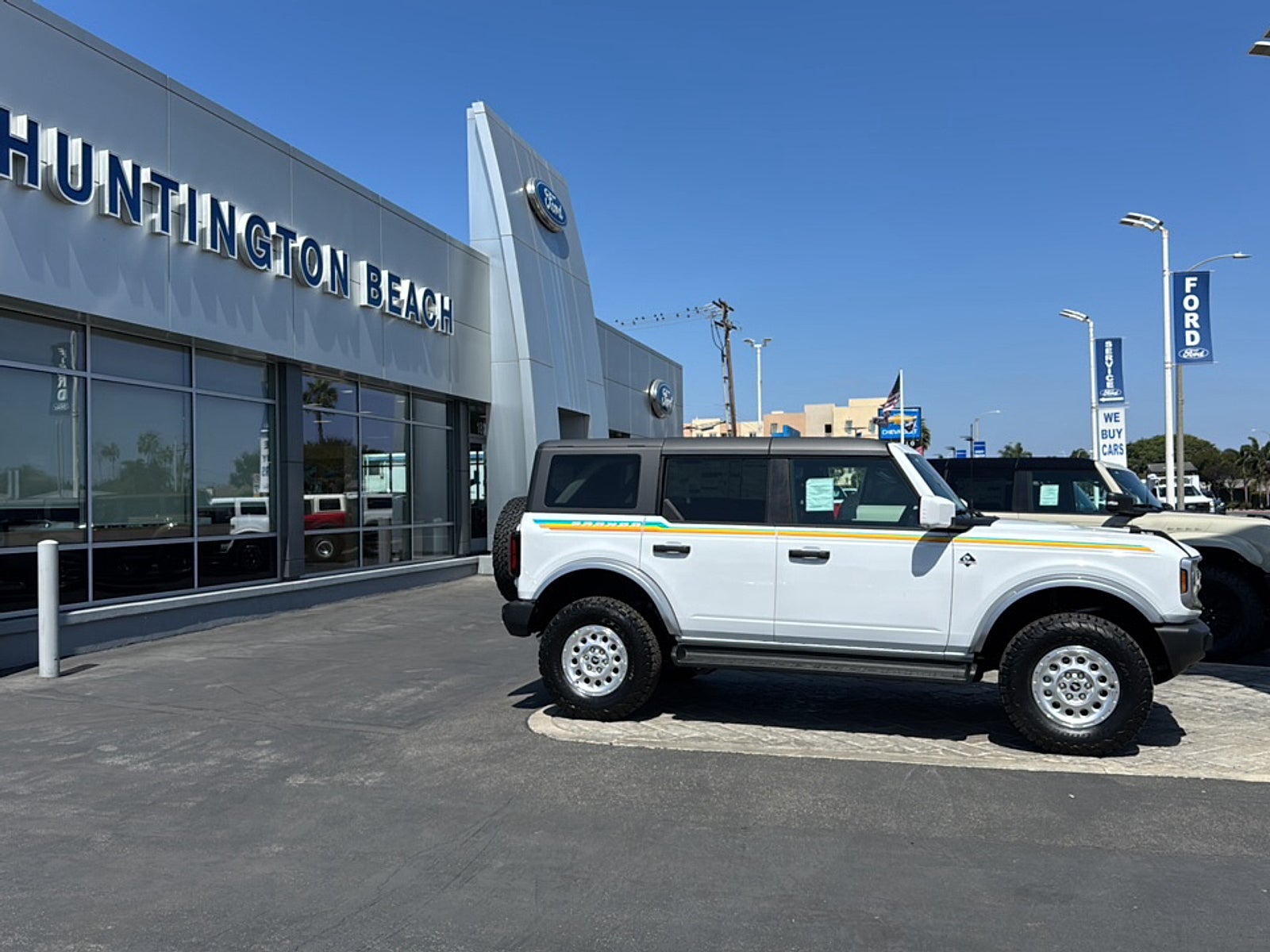 2026 Ford Bronco Outer Banks