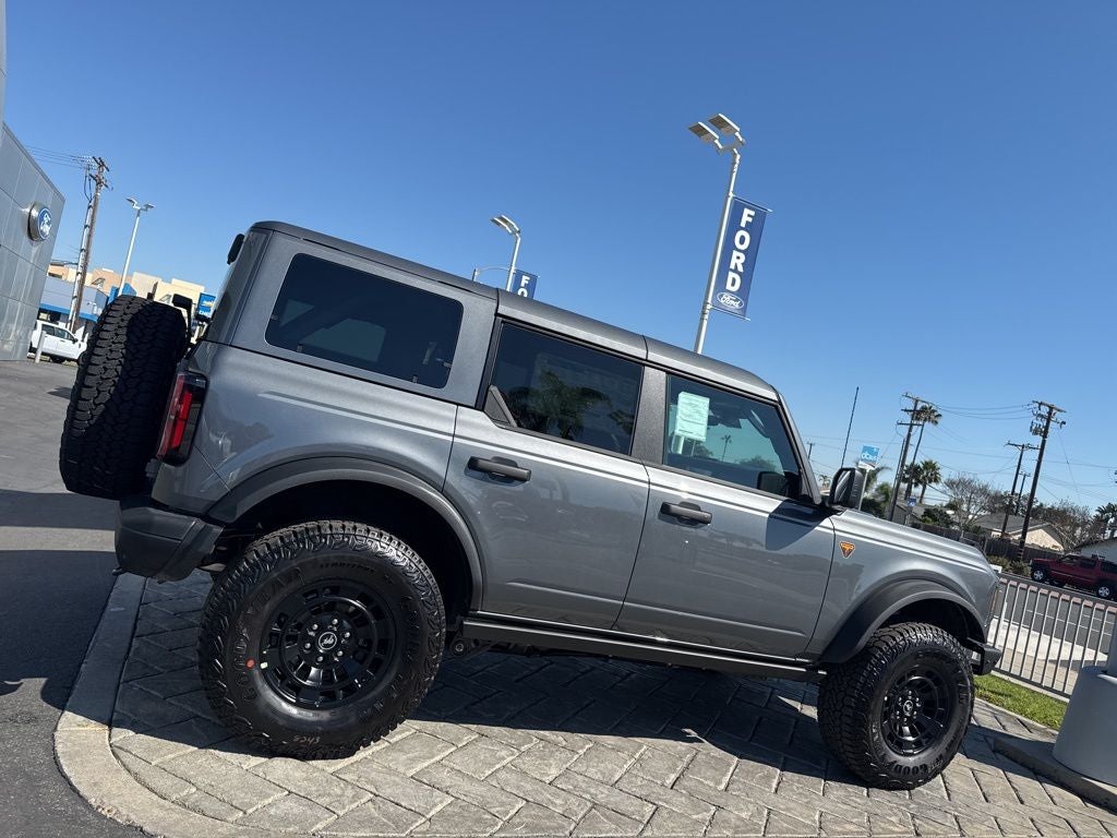 2026 Ford Bronco Badlands