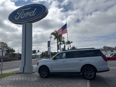 2026 Ford Expedition Platinum