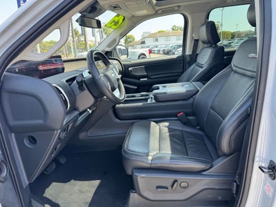 2025 Ford Expedition Platinum