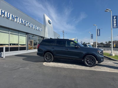 2025 Ford Expedition Platinum