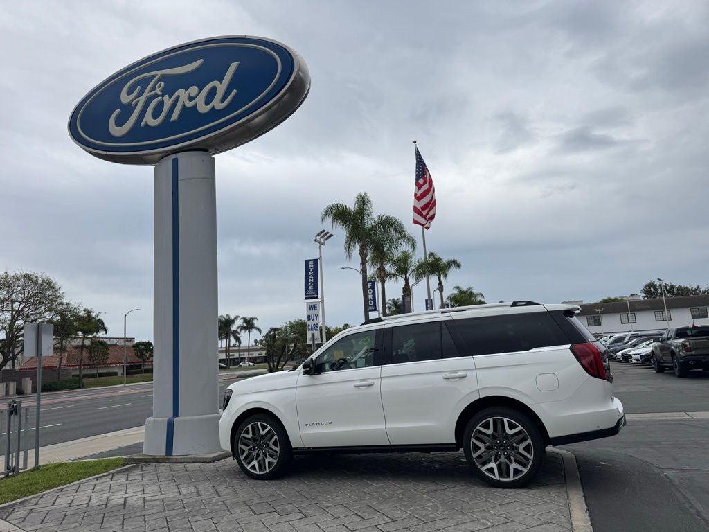 2025 Ford Expedition Platinum