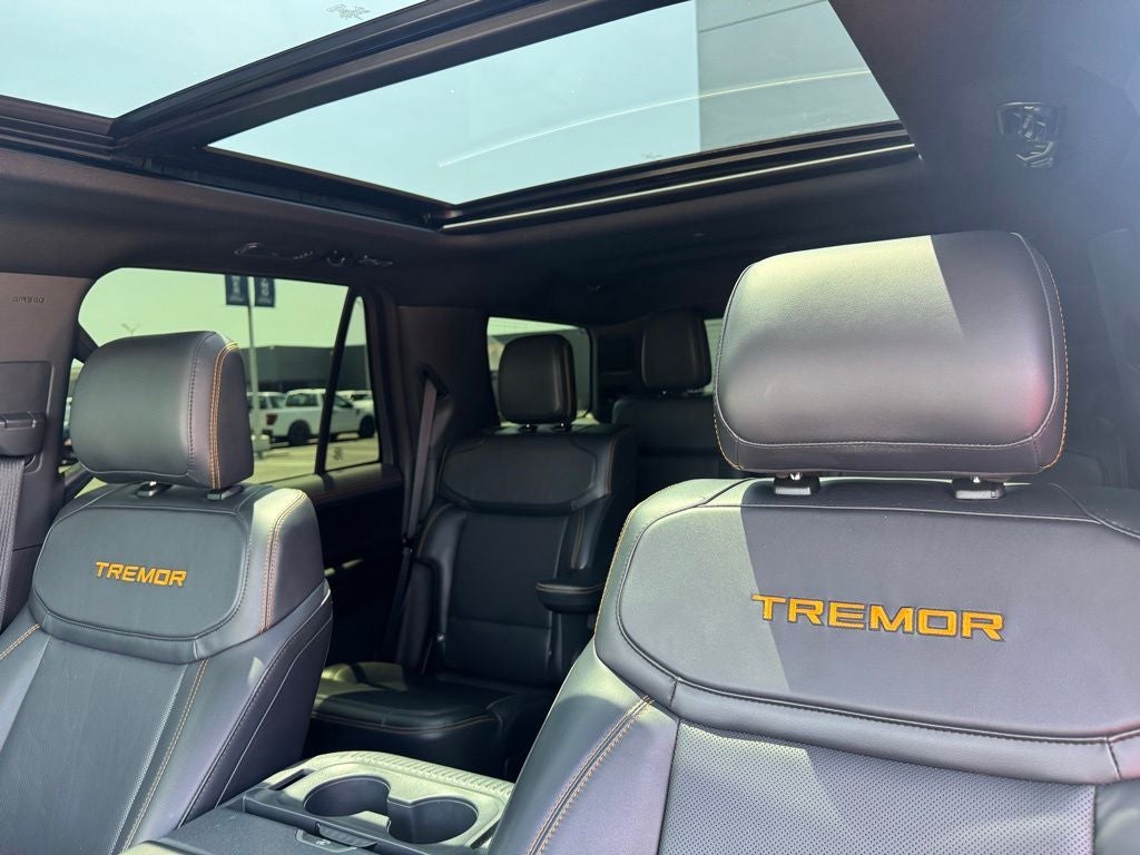 2025 Ford Expedition Tremor