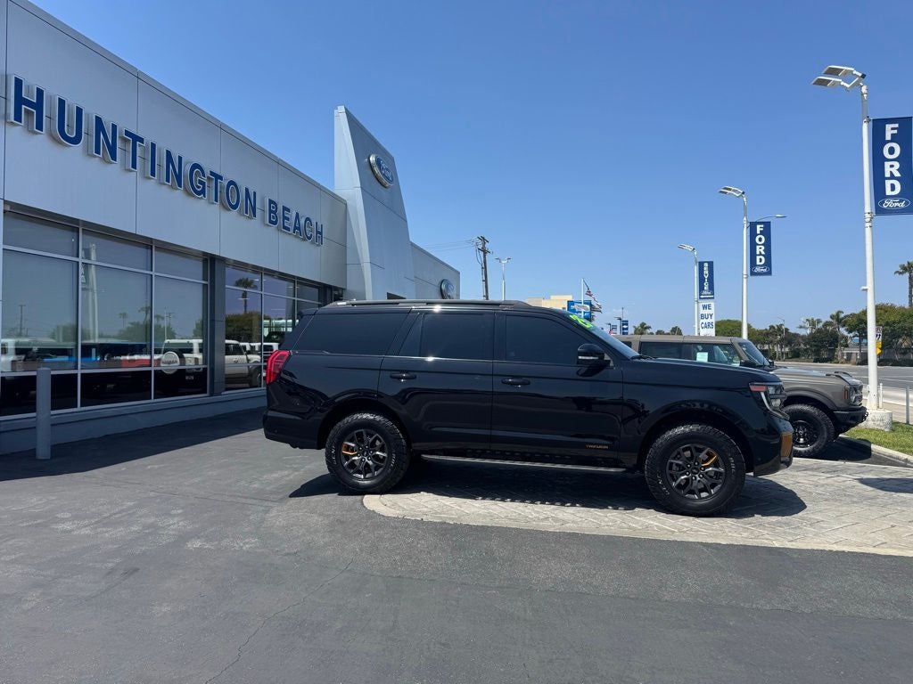 2025 Ford Expedition Tremor
