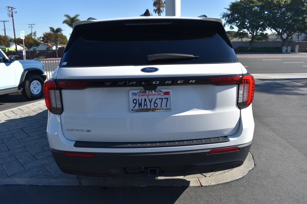 2025 Ford Explorer Active