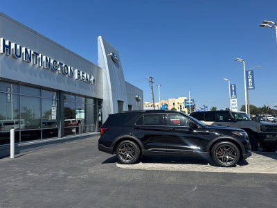 2027 Ford Explorer ST-Line