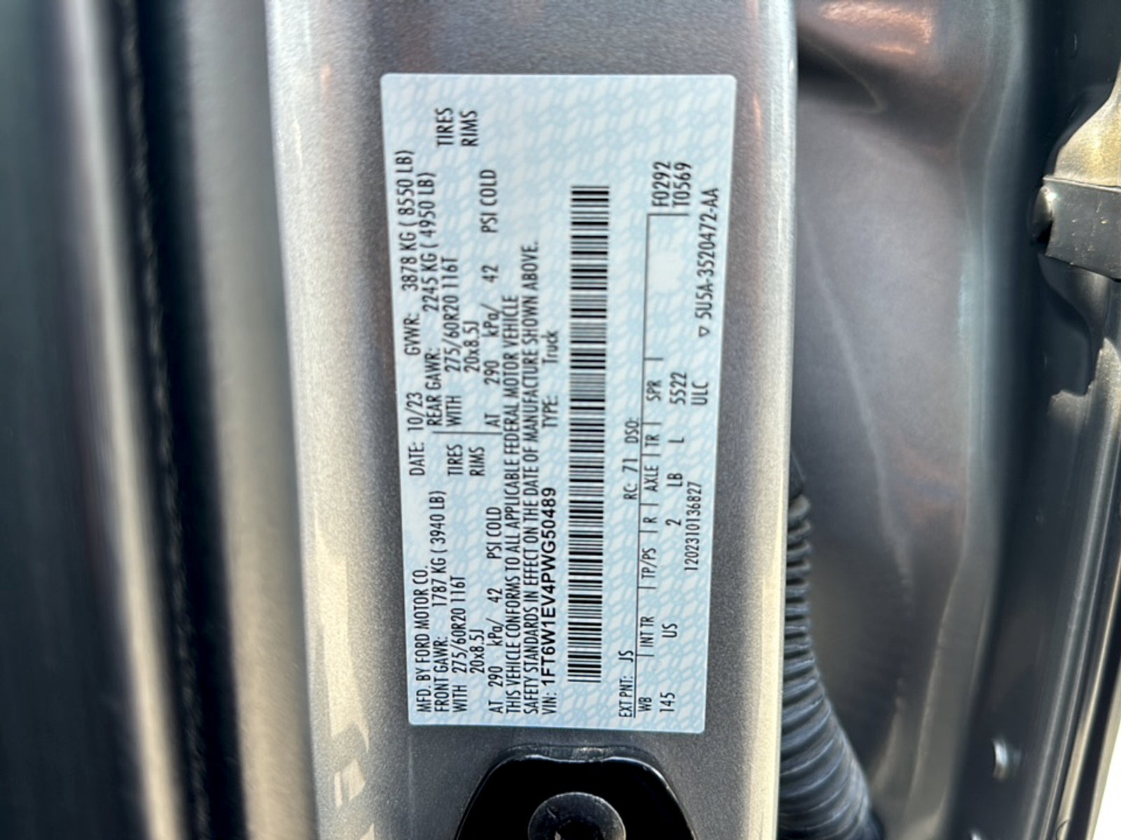 2023 Ford F-150 Lightning XLT