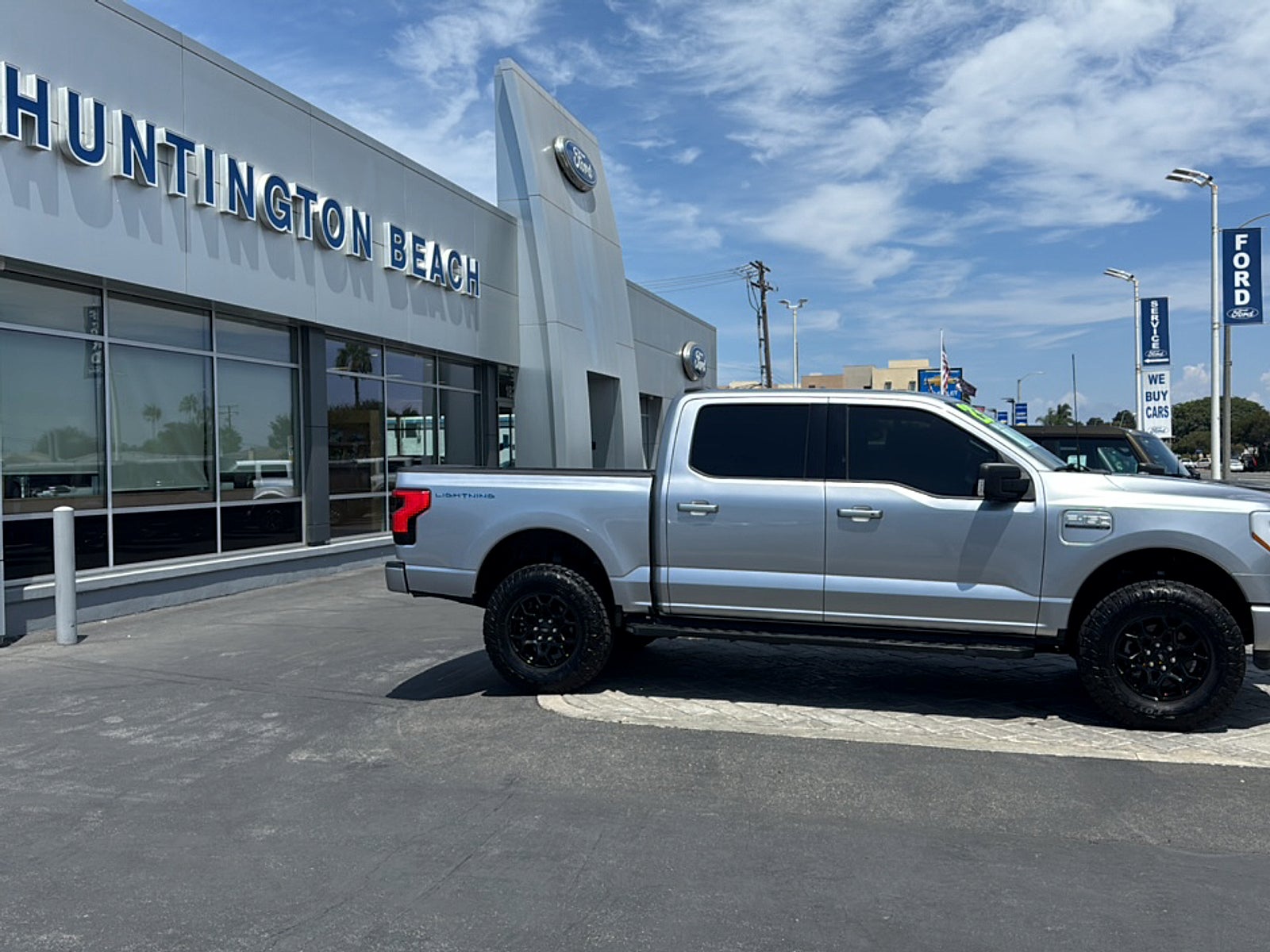 2023 Ford F-150 Lightning XLT