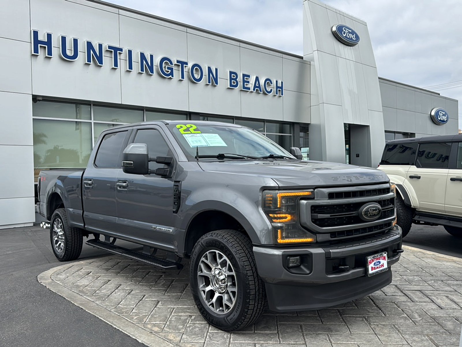 2022 Ford F-250SD Lariat