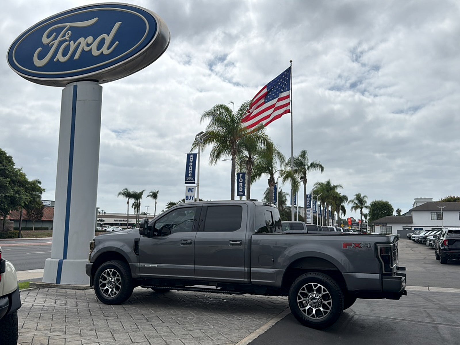 2022 Ford F-250SD Lariat