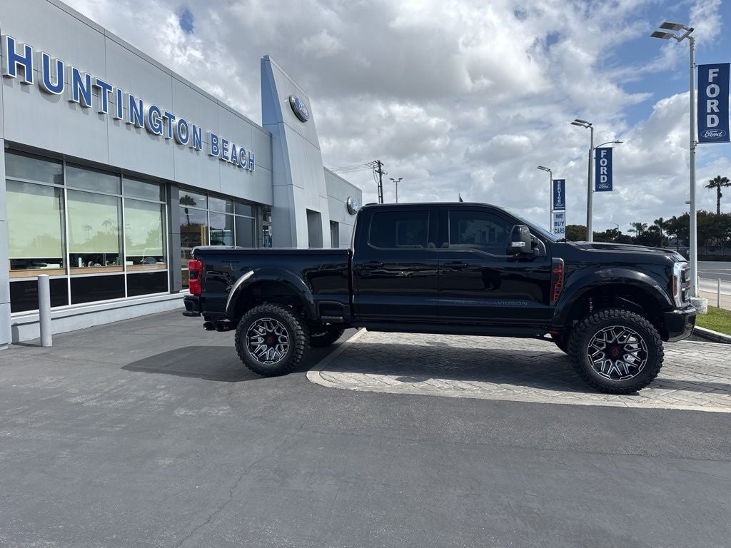 2025 Ford F-250SD HARLEY DAVISON