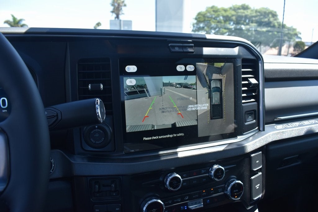 2025 Ford F-250SD Platinum