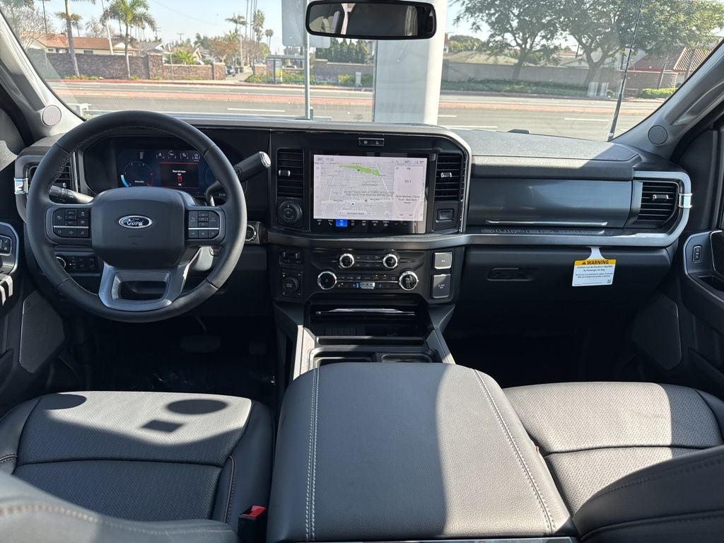 2026 Ford F-350SD Lariat