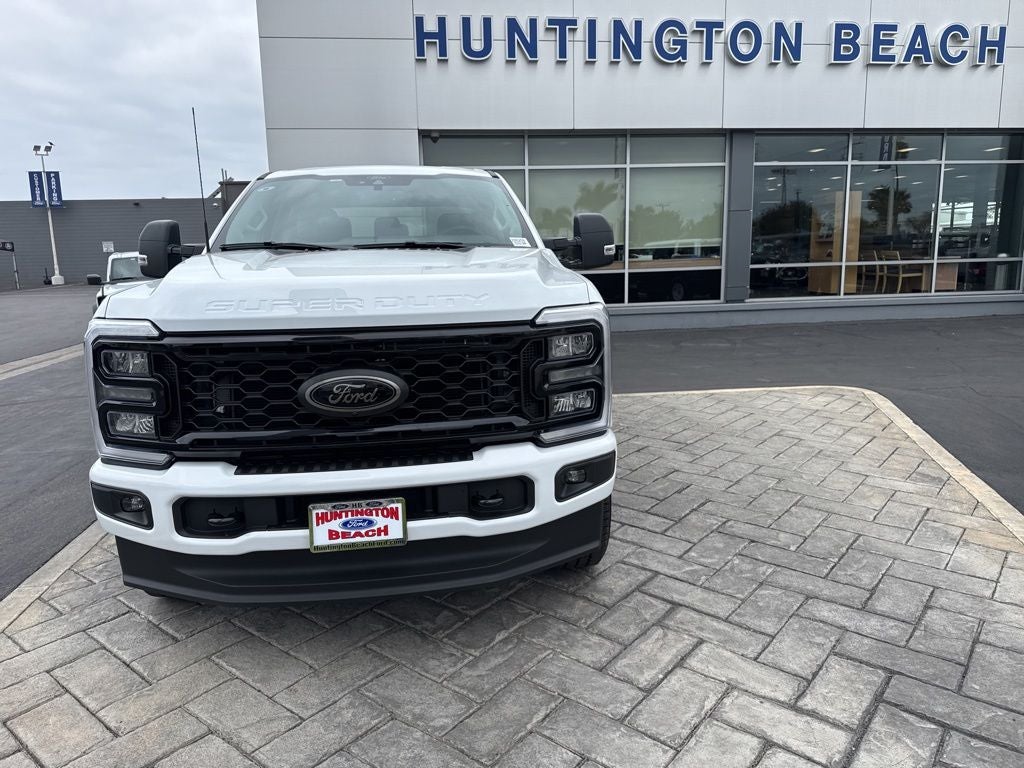 2026 Ford F-350SD XLT