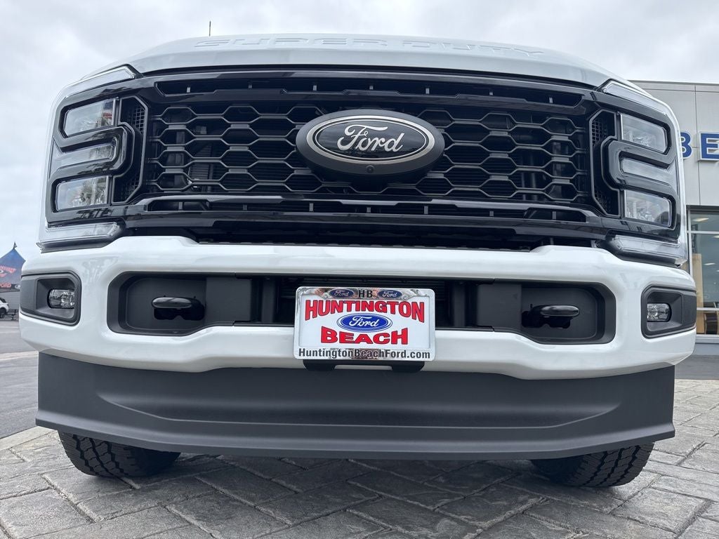 2026 Ford F-350SD XLT