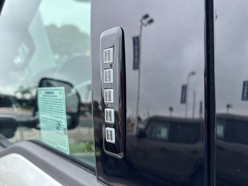 2026 Ford F-350SD Platinum DRW