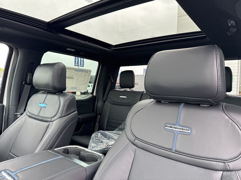 2026 Ford F-350SD Platinum DRW