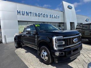 2025 Ford F-350 Platinum