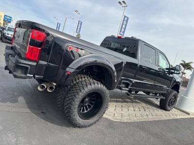 2025 Ford F-350SD Lariat DRW