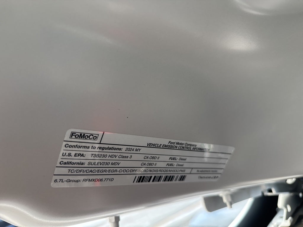 2024 Ford F-350SD Lariat DRW