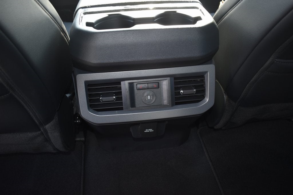 2025 Ford F-350SD Lariat DRW