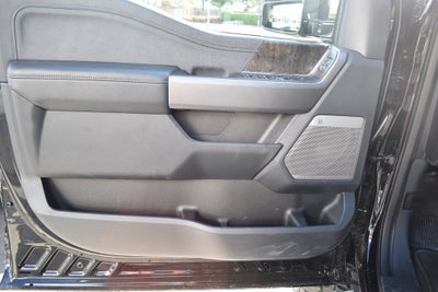 2025 Ford F-350SD Lariat DRW