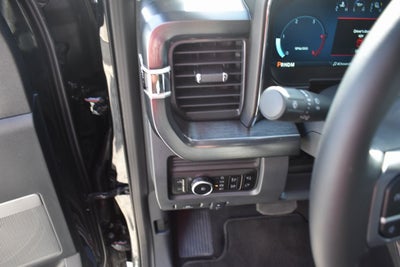 2025 Ford F-350SD Lariat DRW