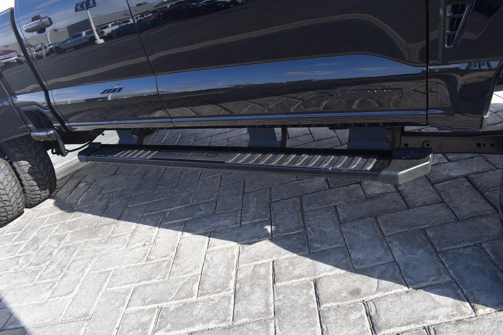 2025 Ford F-350SD Lariat DRW