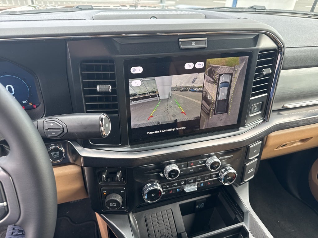 2026 Ford F-450SD Lariat DRW