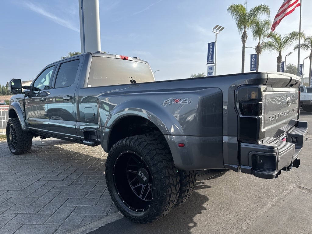 2026 Ford F-450SD Lariat DRW