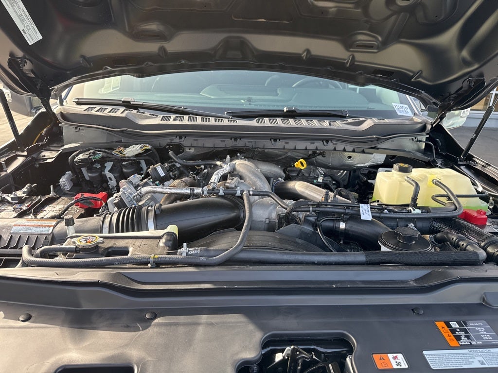 2026 Ford F-450SD Lariat DRW