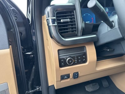 2026 Ford F-450SD Lariat DRW