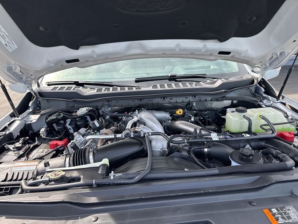 2026 Ford F-450SD Platinum DRW