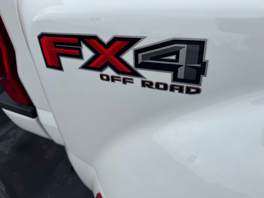 2022 Ford F-450SD Limited DRW