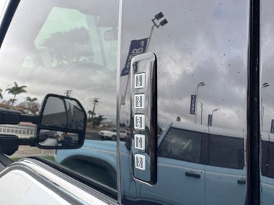 2022 Ford F-450SD Limited DRW