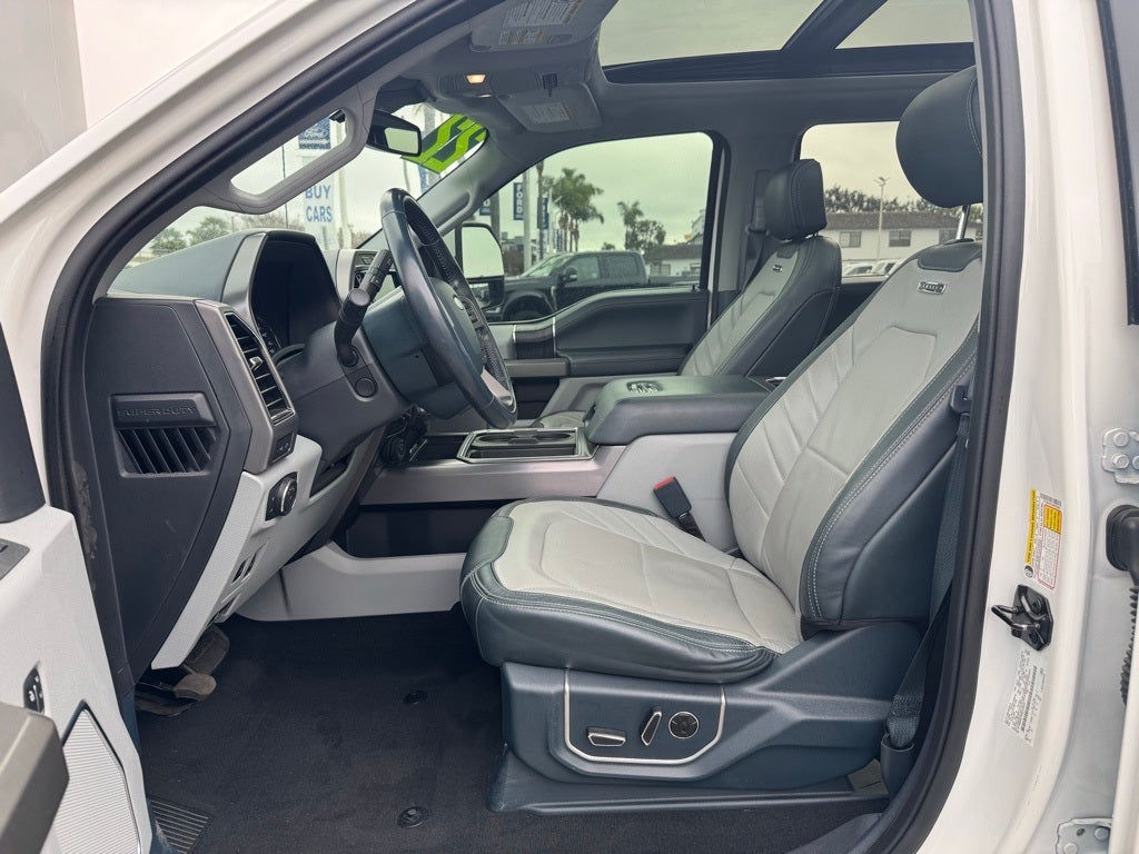 2022 Ford F-450SD Limited DRW