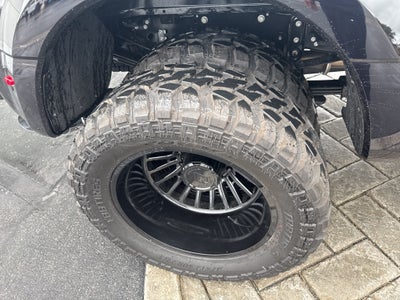 2026 Ford F-450SD Platinum DRW