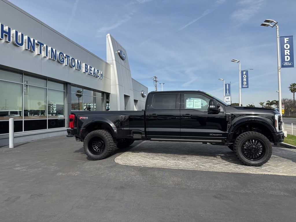 2026 Ford F-450SD Platinum DRW