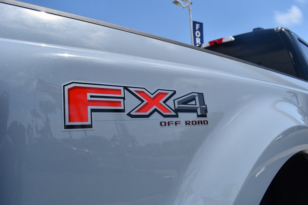 2025 Ford F-450SD Lariat DRW