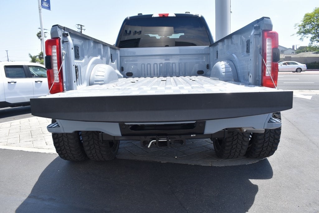 2025 Ford F-450SD Lariat DRW