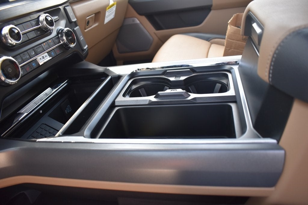 2025 Ford F-450SD Lariat DRW