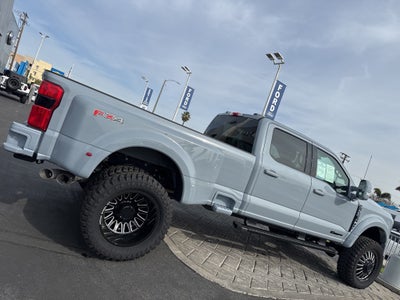 2025 Ford F-450SD Lariat DRW