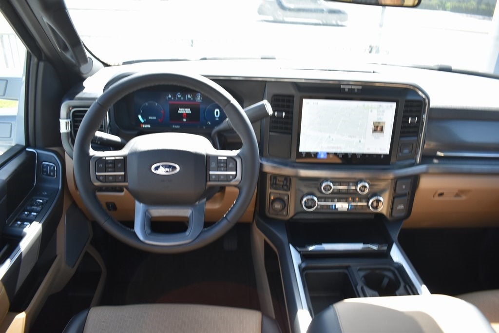 2025 Ford F-450SD Lariat DRW